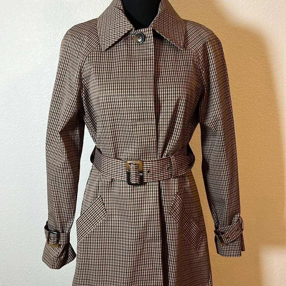 NWT Bernardo Houndstooth Trench Coat with Hidden buttons and belt size Small - Picture 2 of 10